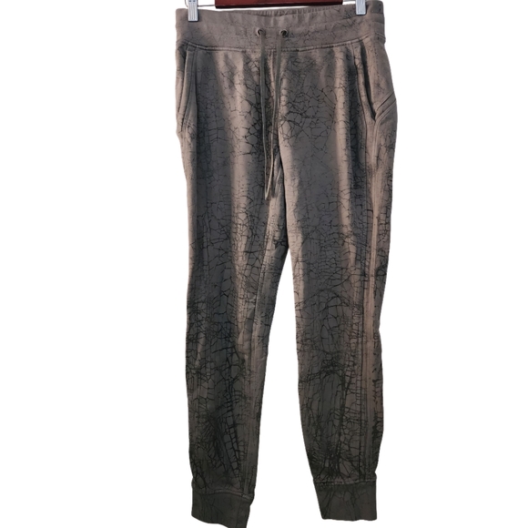 Lululemon Warm Down Jogger Pants  Thread Dye Slim Fit Mid Rise Cotton Terry  8 - Picture 1 of 9